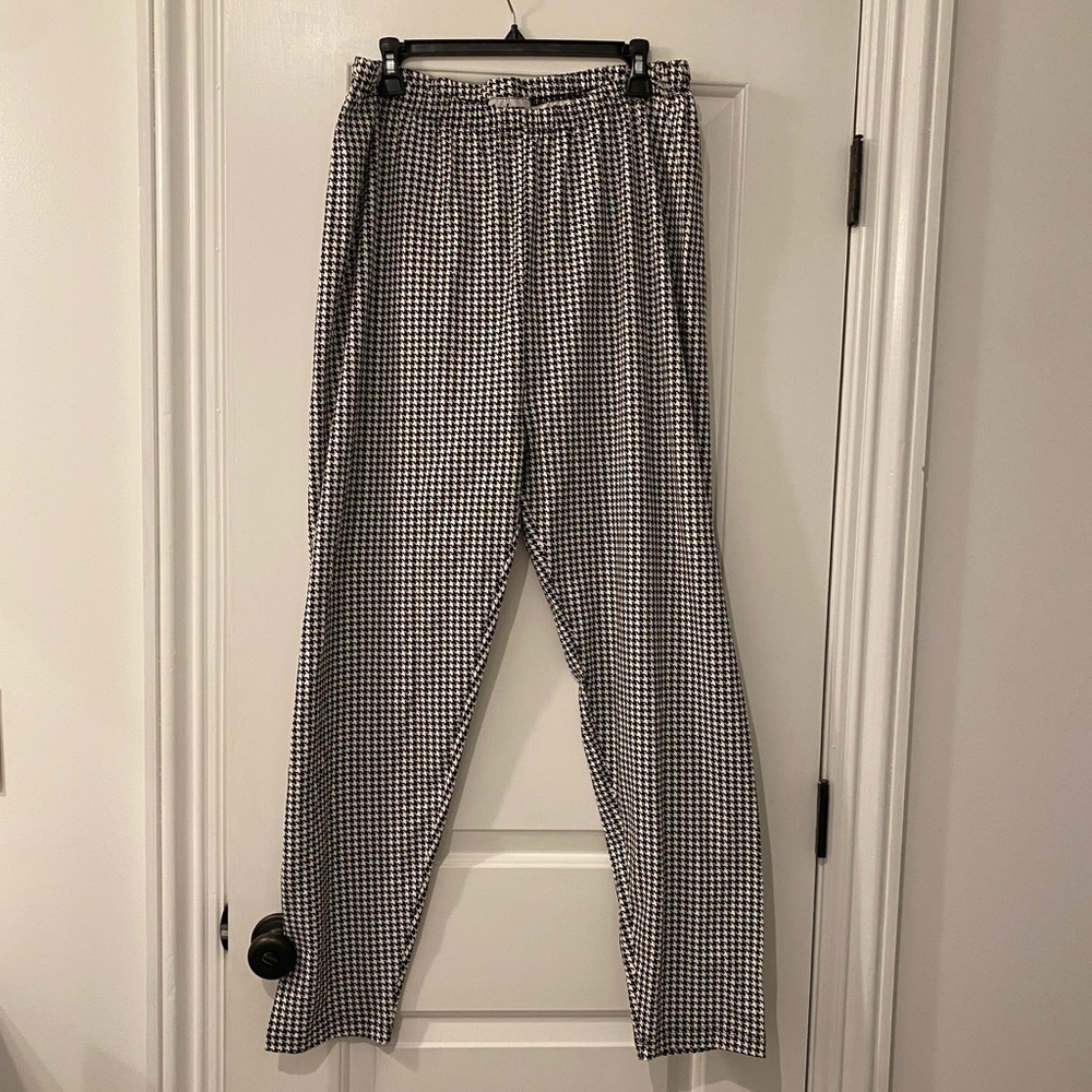 Black and White Patterned Pants